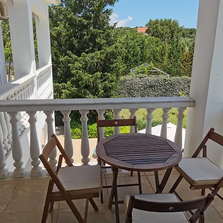 Villa The Walnut Tree